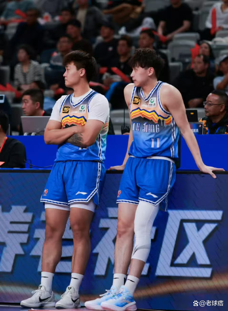 开云手机在线登陆入口-今夜体能课后，新疆广汇防线松动备战欧联，更衣室稳定，资深球员宣示担当