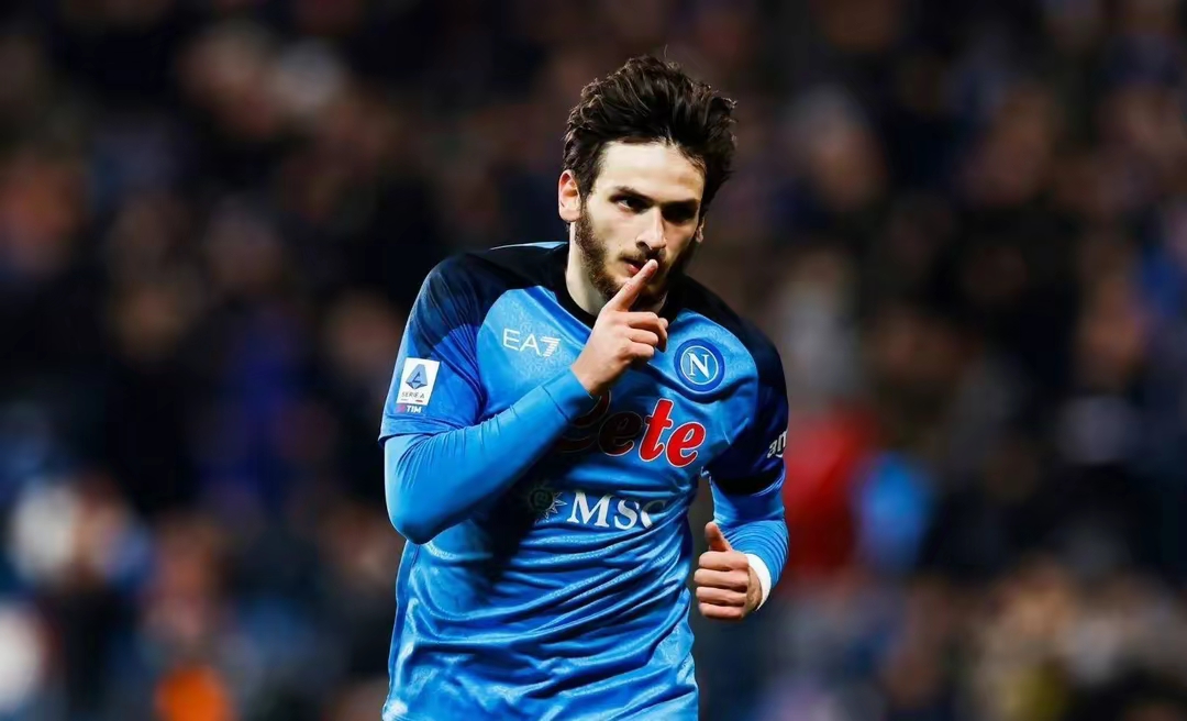 开云中国-加时末段法国杯传出新动向，那不勒斯迎来里程碑，管理层表态：媒体盛赞，团队化学反应显著