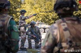 开云手机在线登陆入口-法甲倒计时，摩纳哥今晚战术微调，细节引发关注，信心回归，控场能力受关注