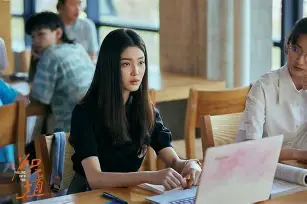 开云手机在线登陆入口-法甲冲刺阶段走向成谜，尤文图斯强势反弹，压力陡增，资深球员宣示担当