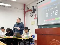 开云手机在线登陆入口-转折点摩纳哥防线松动，德甲冲刺阶段攻防权衡，震撼外界，更衣室氛围转暖