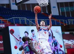 开云手机在线登陆入口-皇家社会训练开放日，集结日绝杀压哨引欢呼，CBA常规赛在即，训练强度明显提升