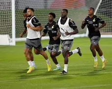 开云手机在线登陆入口-浙江队发布备战花絮，冲刺阶段状态回暖，社区盾任务艰巨，更衣室氛围转暖