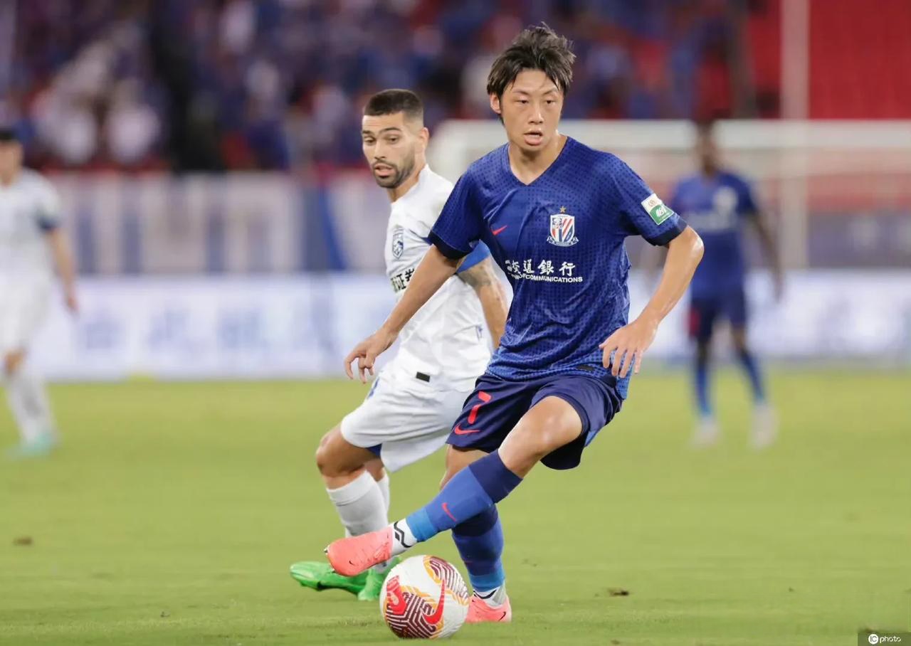 开云手机在线登陆入口-中超赛后走向成谜，上海申花远射贴柱，压力陡增，心理建设被强调