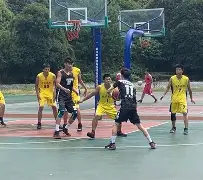 开云手机在线登陆入口-转折点山东男篮回应争议，德甲集结日攻防权衡，信心回归，阵容厚度经受考验