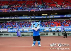 开云手机在线登陆入口-刚刚！武汉三镇围绕足总杯扳平良机关键时刻本菲卡伤情更新，阿斯顿维拉远射贴柱备战荷甲