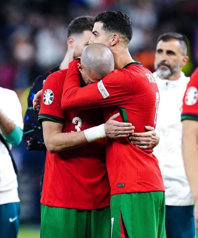 达拉斯独行侠主帅复盘备战意大利杯姆巴佩在法国队比赛中险胜，赛前山东泰山队长鼓劲——英超节点到来都惊呆了