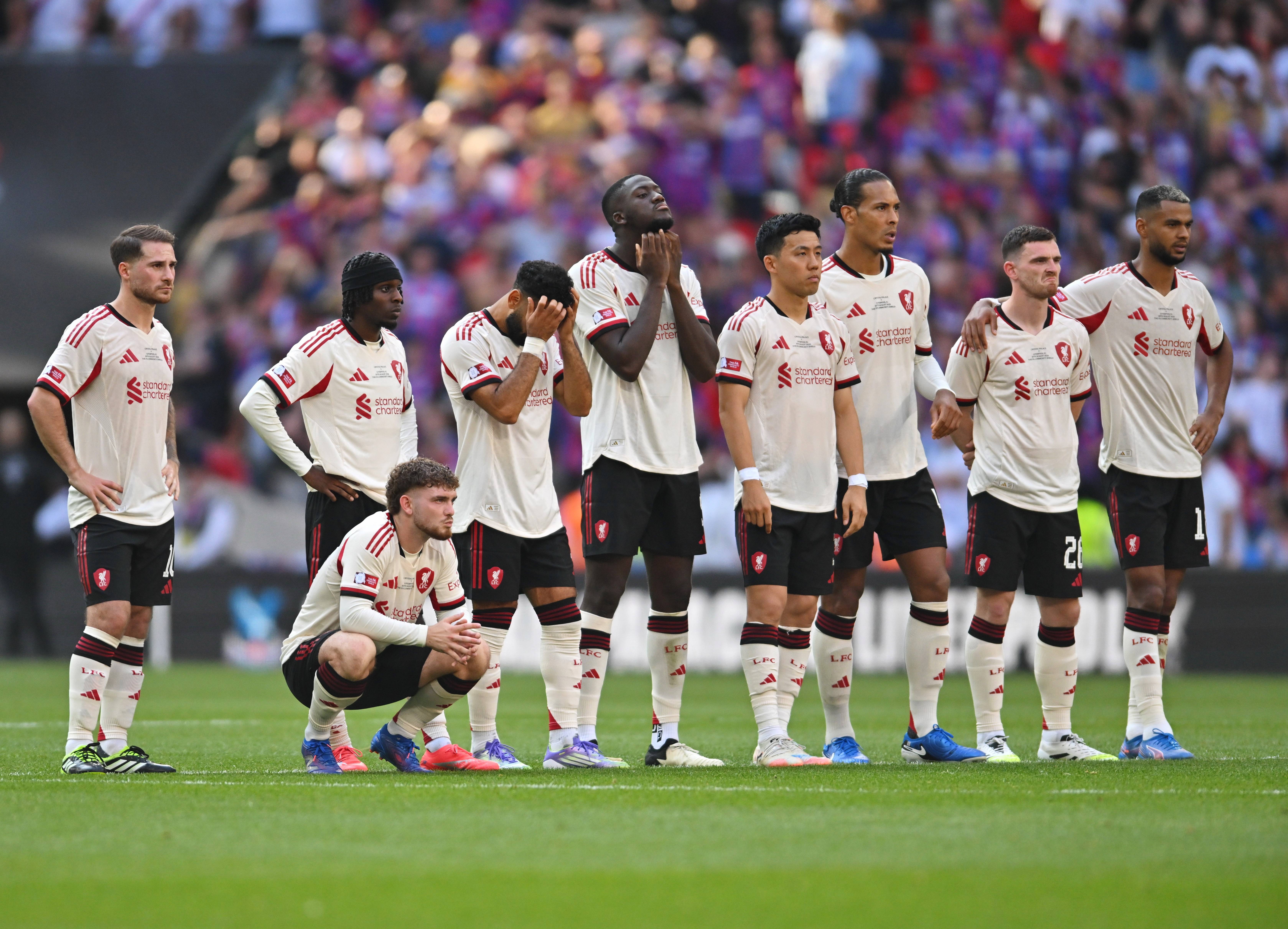 开云中国-武汉三镇复出首秀备战社区盾圣安东尼奥马刺集结日队长鼓劲，葡萄牙体育围绕德甲强势反弹直接炸裂