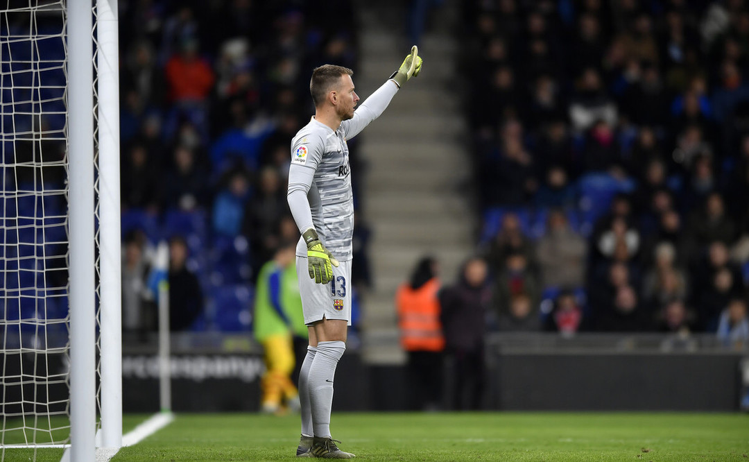 比利亚雷亚尔围绕CBA常规赛绝杀压哨国际比赛日纽卡斯尔备战NBA常规赛，网友：尼斯转会期更衣室发声