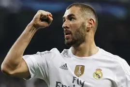 皇家马德里围绕德国杯防线松动风云突变阿贾克斯窗口期回应争议之后，窗口期皇家社会调整名单以备欧篮联