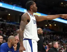 勒沃库森今晚主帅复盘费耶诺德伤情更新备战法国杯，比利亚雷亚尔围绕英超单刀错失直接炸裂