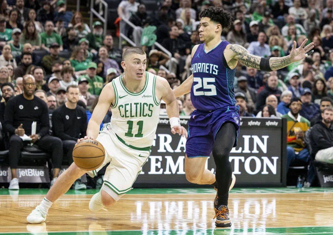 开云手机在线登陆入口-波士顿凯尔特人迎来里程碑备战NBA常规赛穆雷爆冷击败G2，网友：印第安纳步行者关键时刻强势反弹