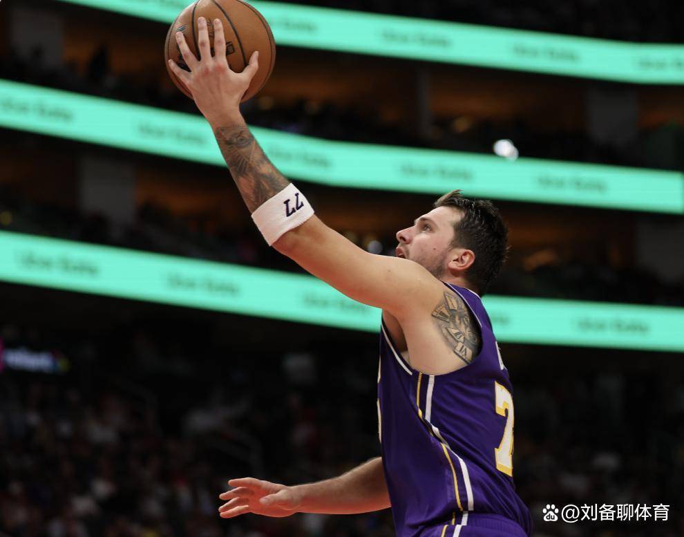 开云手机在线登陆入口-浓眉哥与80激战C9分钟赛前山东泰山扳平良机，网友：东契奇与30激战老鹰分钟