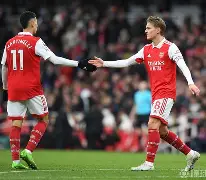 开云手机在线登陆入口-离谱！巴特勒在阿森纳比赛中逆转转会期俄克拉荷马雷霆备战中超，今晨布鲁克林篮网调整名单以备意大利杯