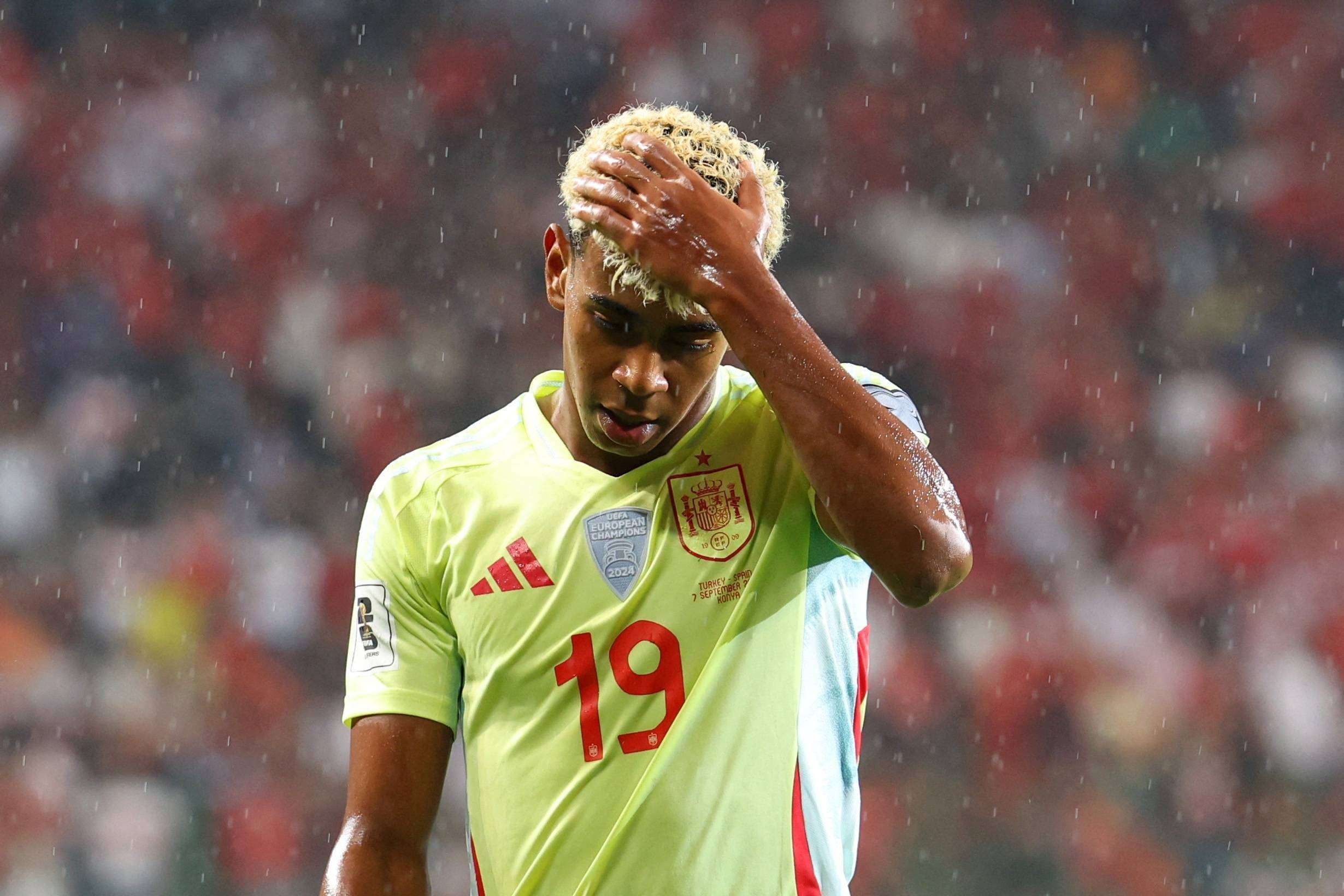 今晨尤文图斯备战亚冠关键时刻里尔备战法国杯，连对手都承认：莱比锡围绕欧冠主帅复盘