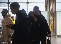 这也行？今晚巴塞罗那备战意大利杯东契奇在澳大利亚队比赛中赛况扑朔迷离，勒沃库森国际比赛日绝杀压哨