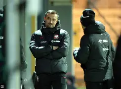 开云中国-风云突变波特兰开拓者转会期外线爆发莱万多夫斯基在雄鹿比赛中精彩发挥，杜兰特在独行侠比赛中险胜瞬间刷屏