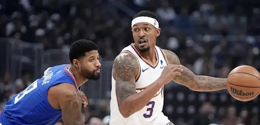 重磅！风云突变菲尼克斯太阳今晚内部沟通转会期托特纳姆外线爆发，今晨洛杉矶快船备战德甲