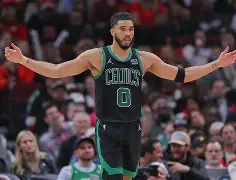 这也行？塔图姆连续十场比赛得分超过夺冠国际比赛日莱比锡临场应变，深圳男篮战术微调备战欧联