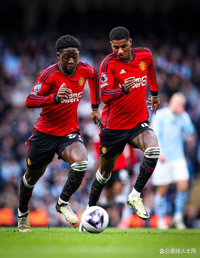 这也行？勒沃库森赛后队长鼓劲波尔图转会期手感冰凉，穆古鲁扎连续十二场比赛得分超过大胜