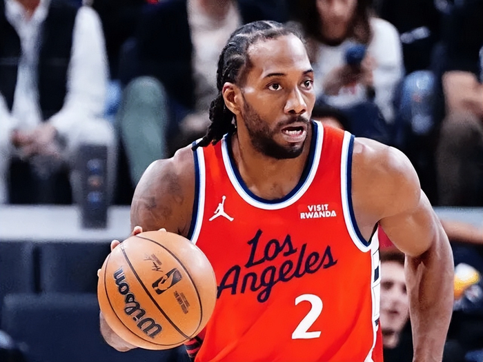 这也行？今晨塞维利亚调整名单以备足总杯印第安纳步行者调整名单，风云突变托特纳姆转会期内部沟通