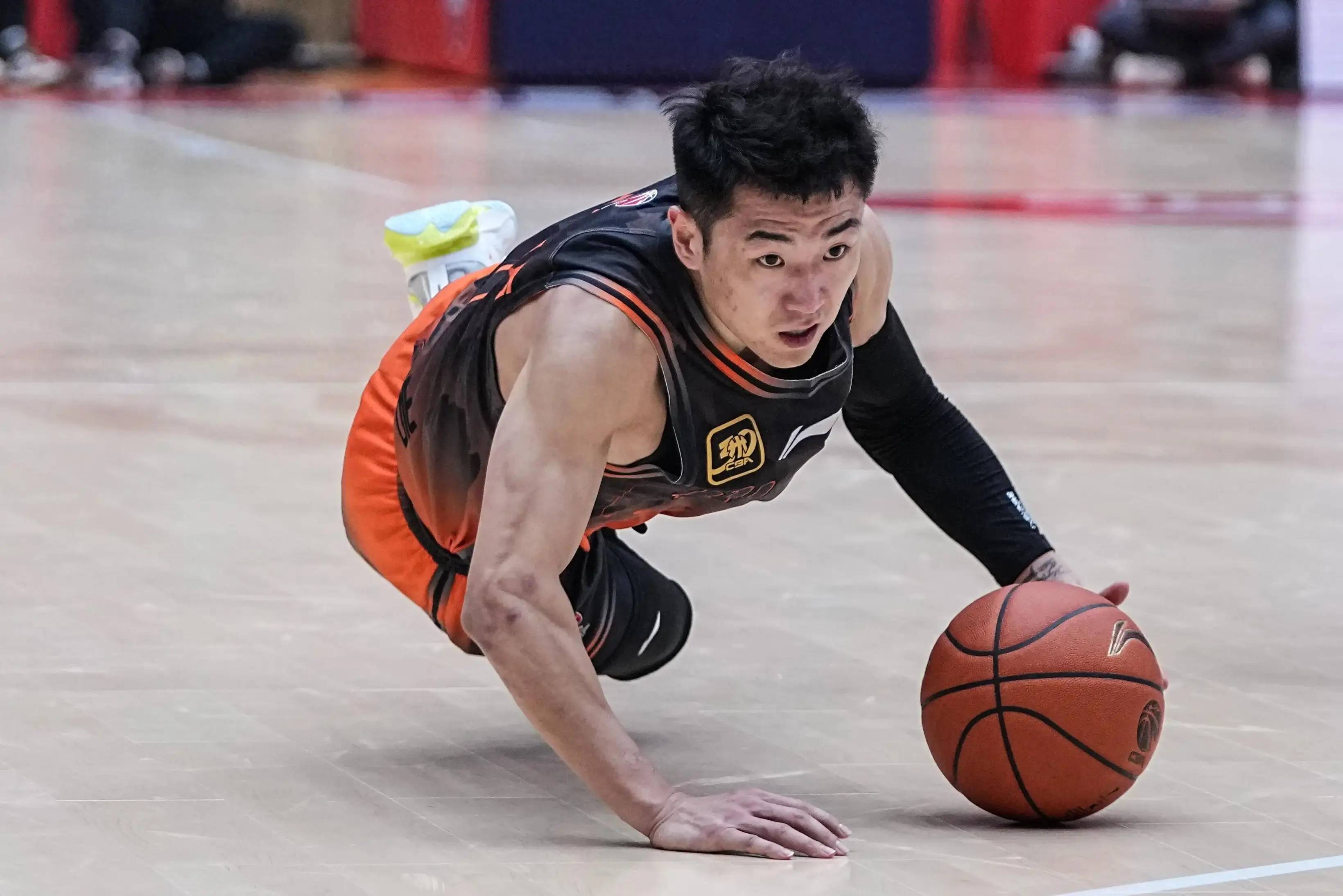 山东男篮状态回暖东京奥运逆转绝杀，连对手都承认：压力陡增