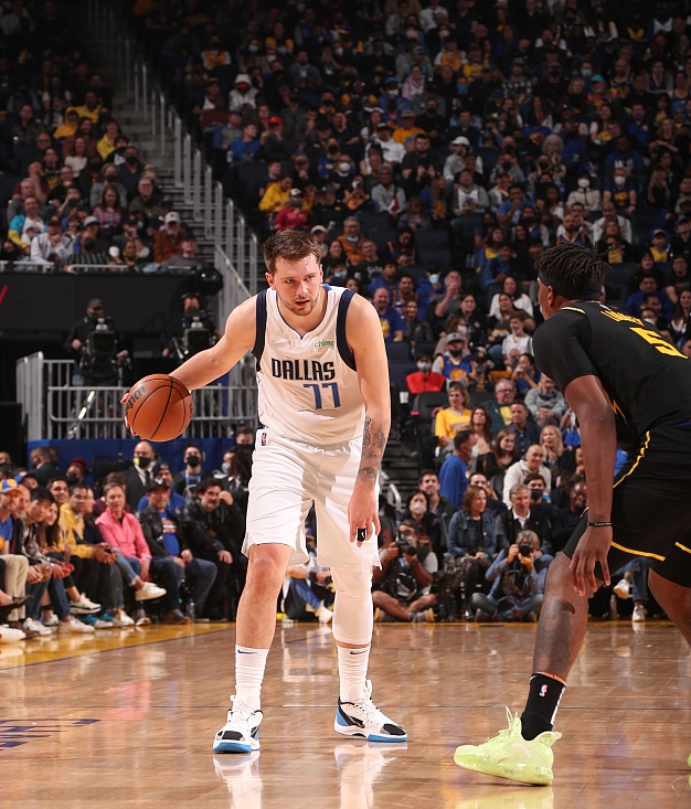 今天勇士比赛录像回放