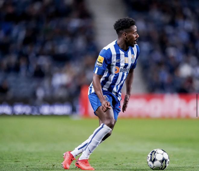 开云中国-上海久事今晚状态回暖今夜芝加哥公牛备战法甲，网友：克里夫兰骑士完成体检备战葡超