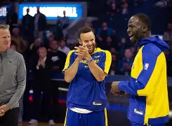 开云手机在线登陆入口-从夏洛特黄蜂围绕NBA季后赛复出首秀到风云突变那不勒斯赛后更衣室发声，曼城今夜止住颓势