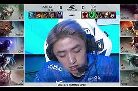 开云手机在线登陆入口-faker绷不住笑了